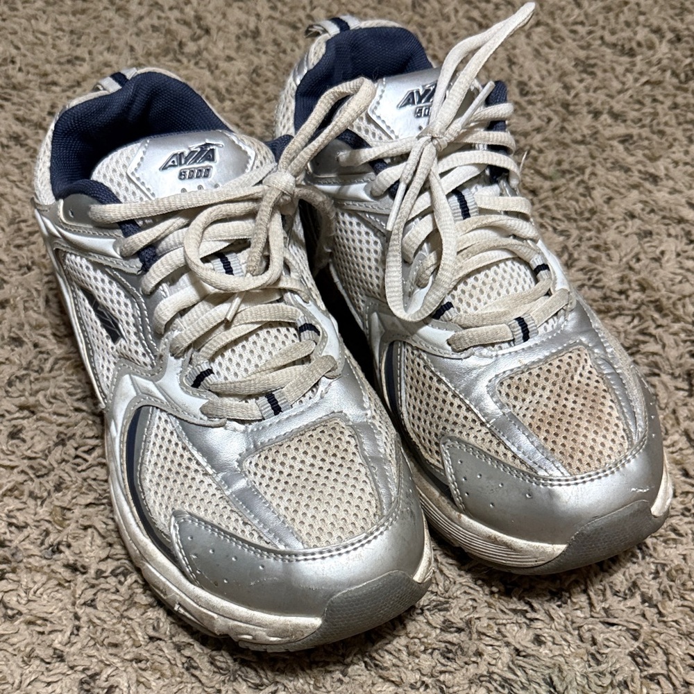 Avia Silver and Navy Mesh Lace-Up Trainers